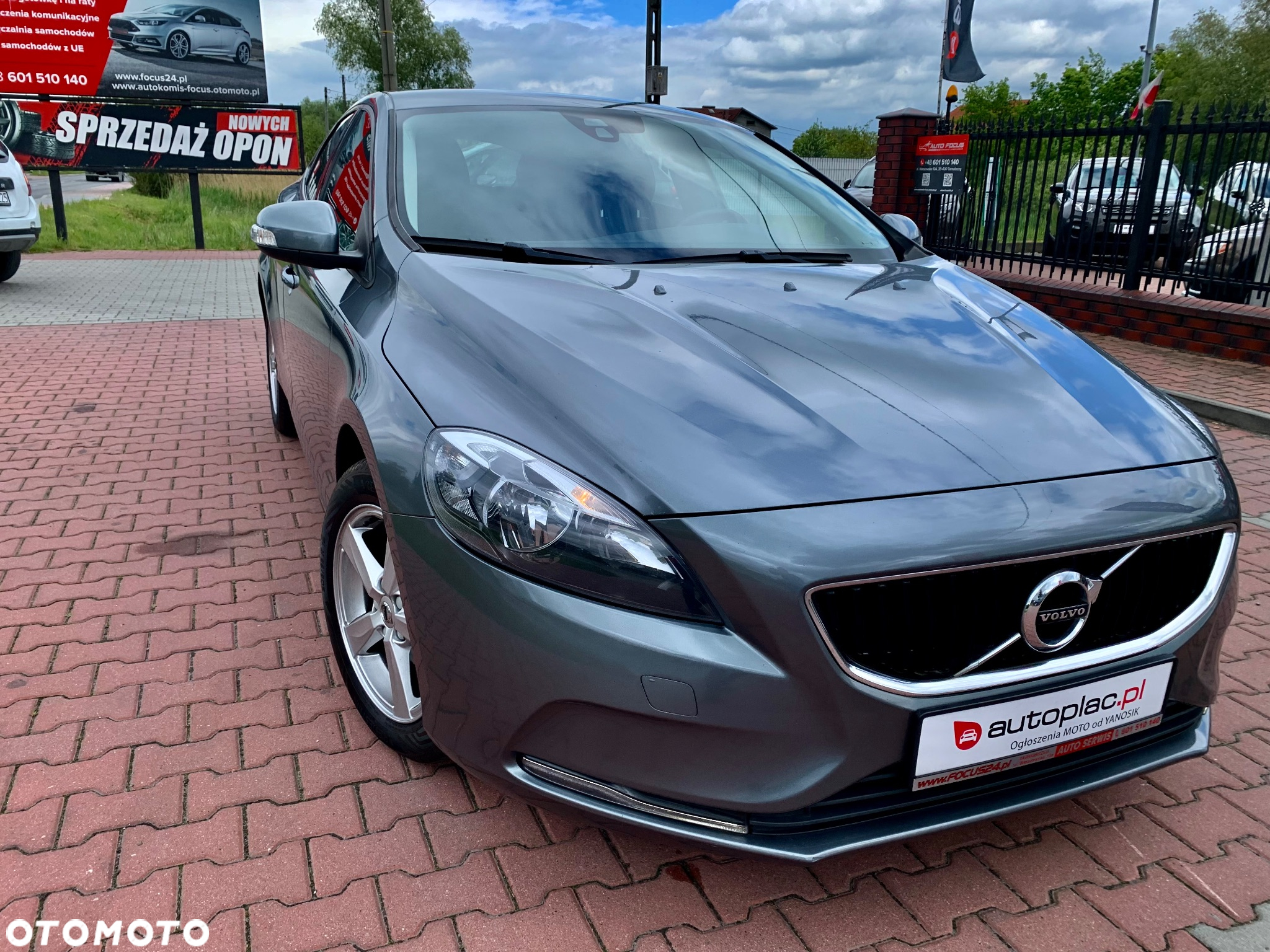 Volvo V40 D2 Drive-E Summum - 3