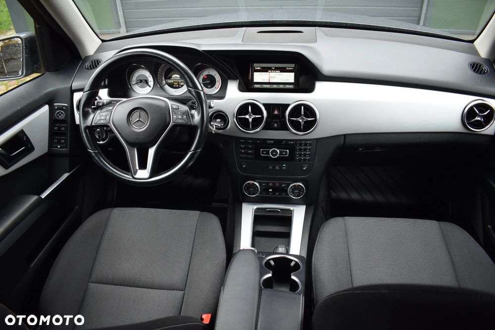 Mercedes-Benz GLK - 24