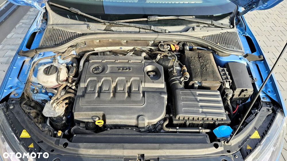 Skoda Octavia 2.0 TDI DSG L&K - 21
