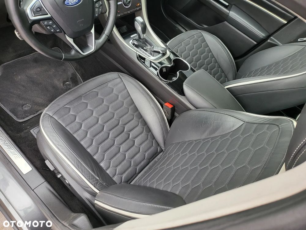 Ford Mondeo Vignale 2.0 TDCi PowerShift - 8