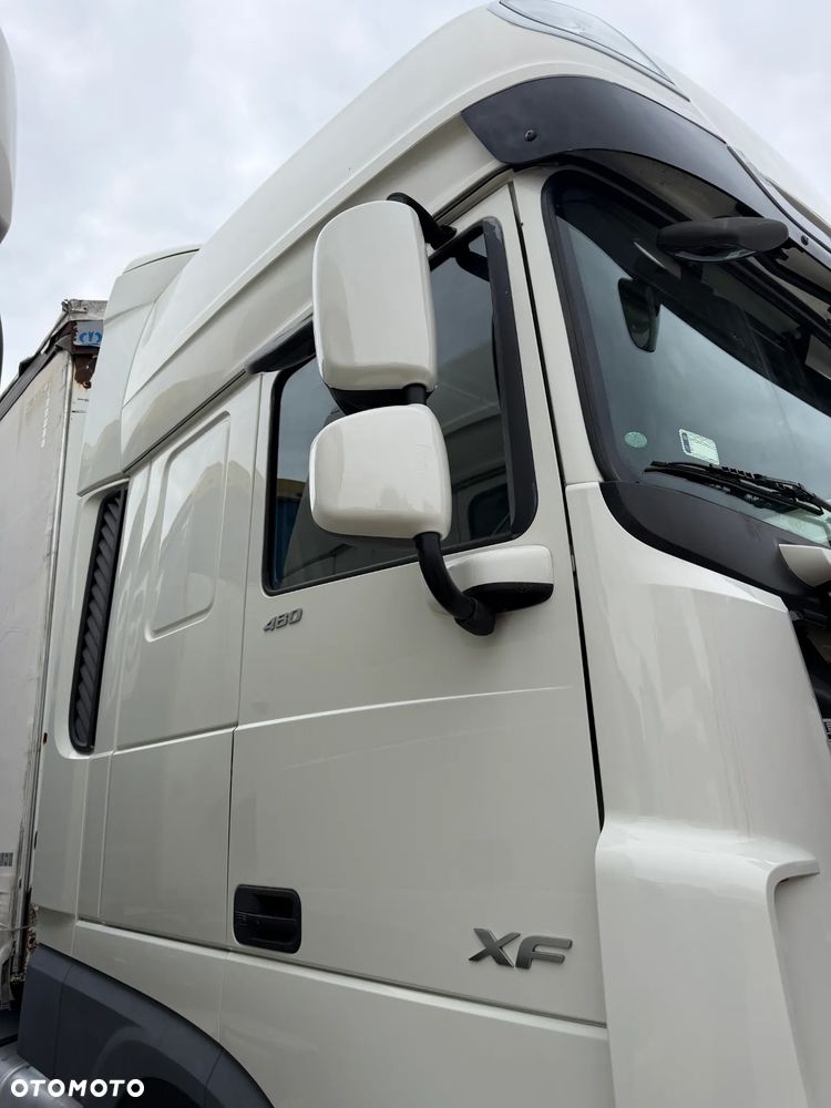 DAF XF 106 480 / MEGA LOW DECK / 6 SZTUK DO WYBORU / NOWY TACHOGRAF / NAJWYŻSZA KABINA SUPER SPACE CAB / LODÓWKA / 2018 ROK !! - 9