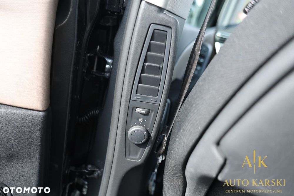 Citroën C4 Grand Picasso - 25