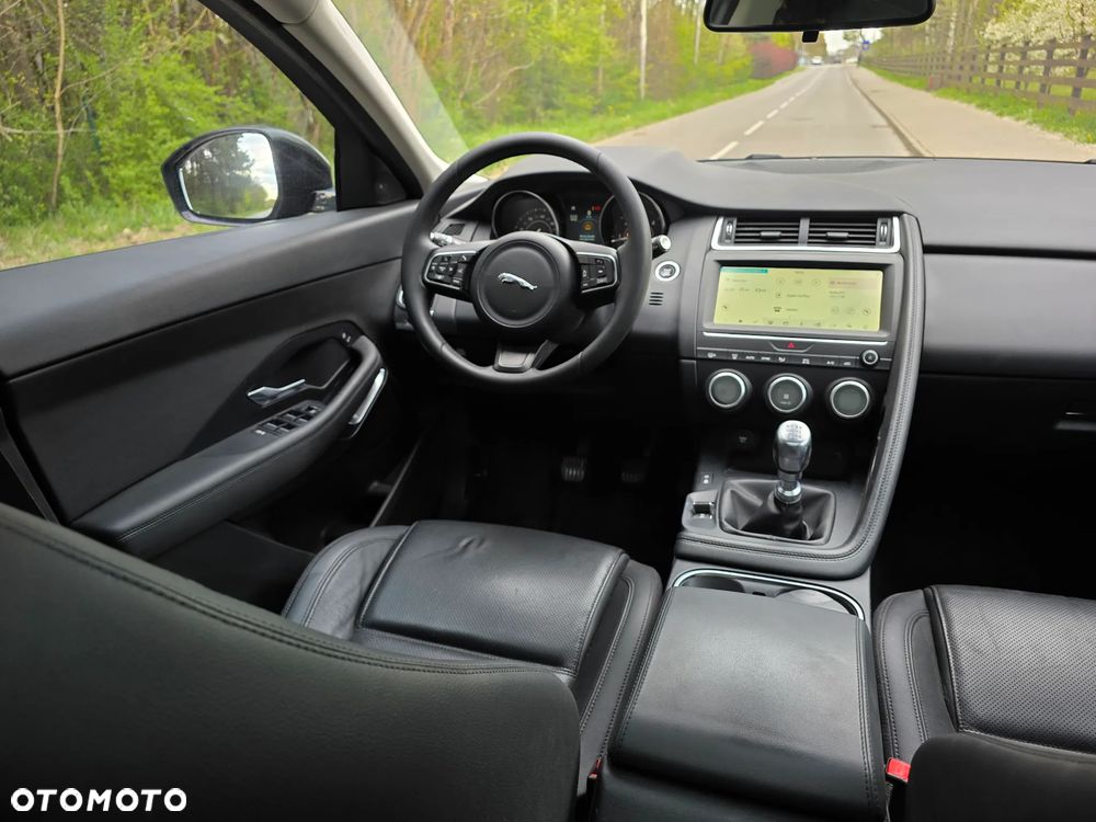 Jaguar E-Pace D150 AWD - 26