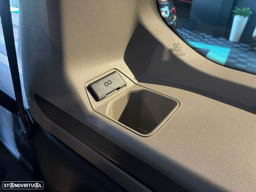 VW Multivan 2.0 TDI BM Comfortline DSG - 25