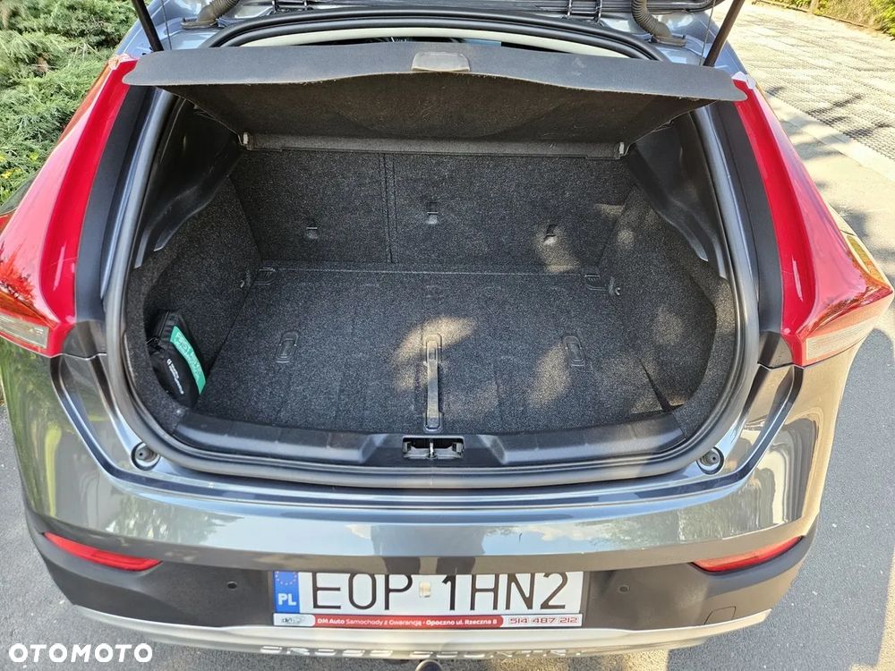 Volvo V40 D2 Momentum - 19