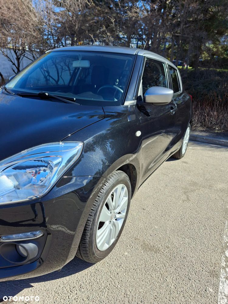 Suzuki Swift 1.2 Premium Plus - 2