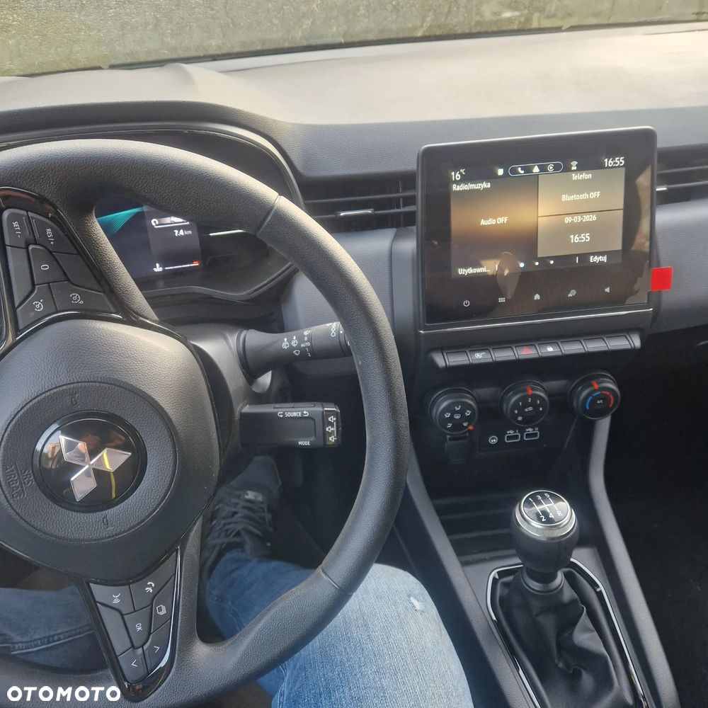 Mitsubishi Colt - 10