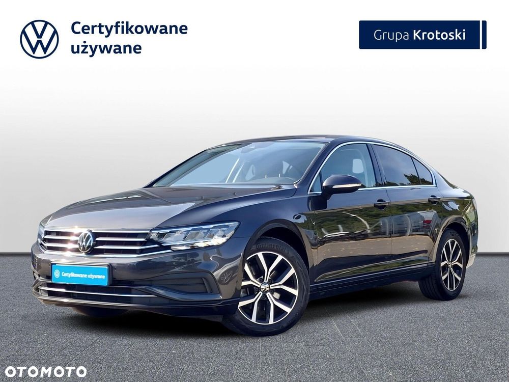 Volkswagen Passat - 2