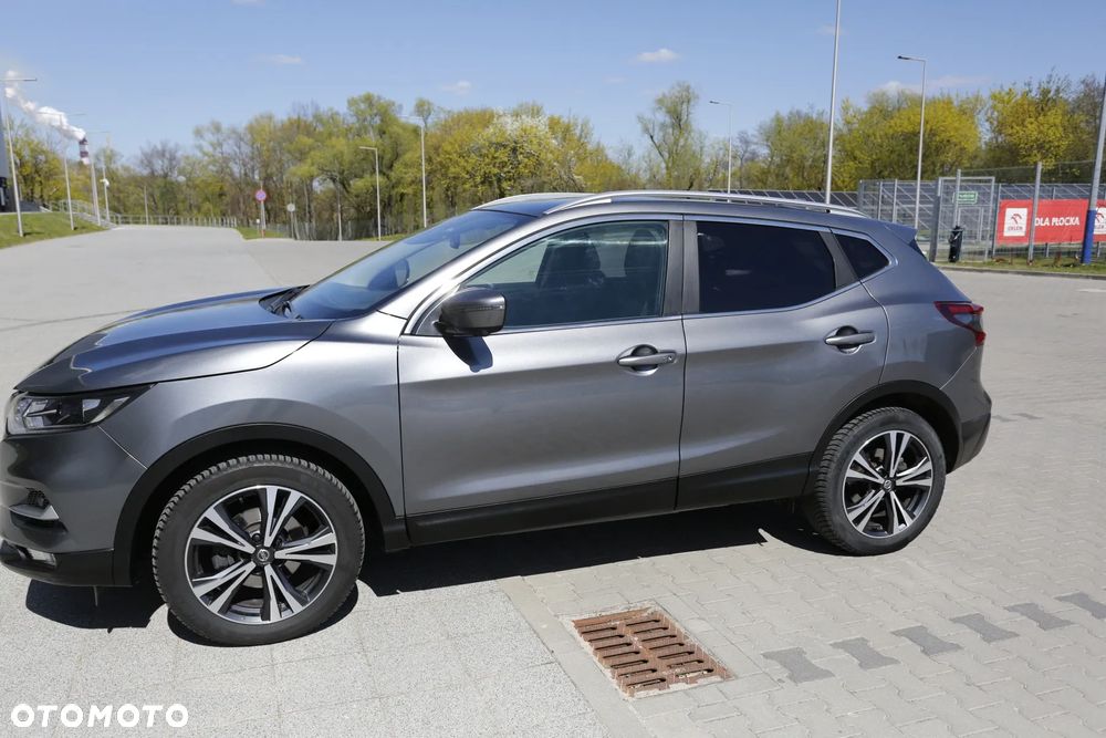 Nissan Qashqai 1.3 DIG-T N-Connecta - 2