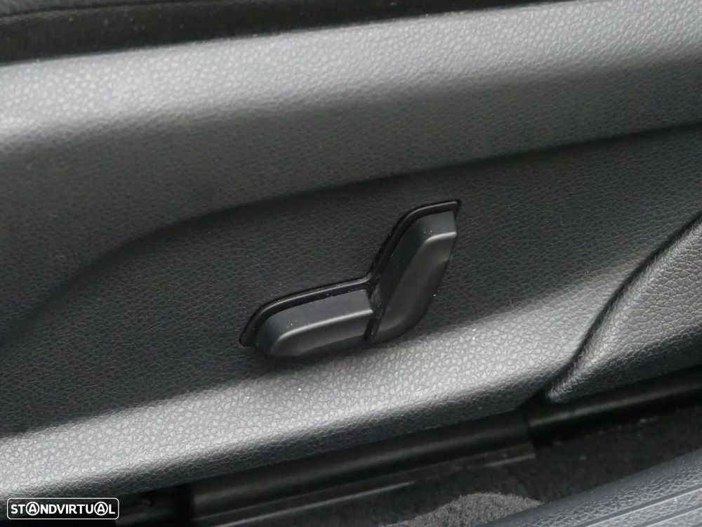 Mercedes-Benz C 200 d Avantgarde - 17