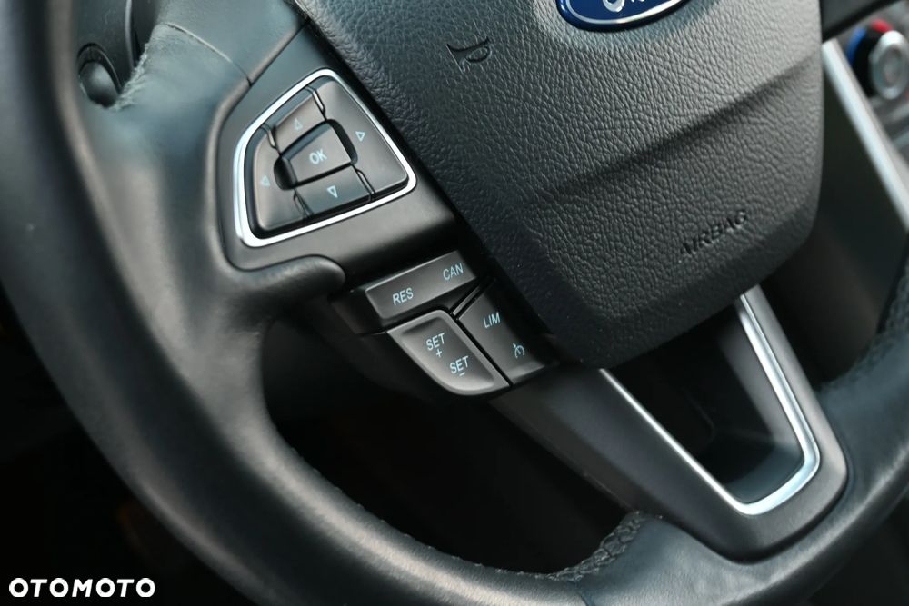 Ford Kuga 2.0 TDCi 4x2 Titanium - 31