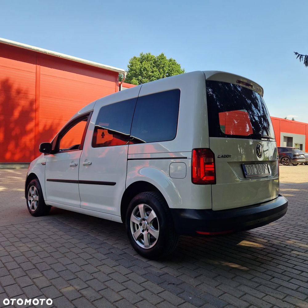 Volkswagen Caddy 2.0 TDI Comfortline - 20