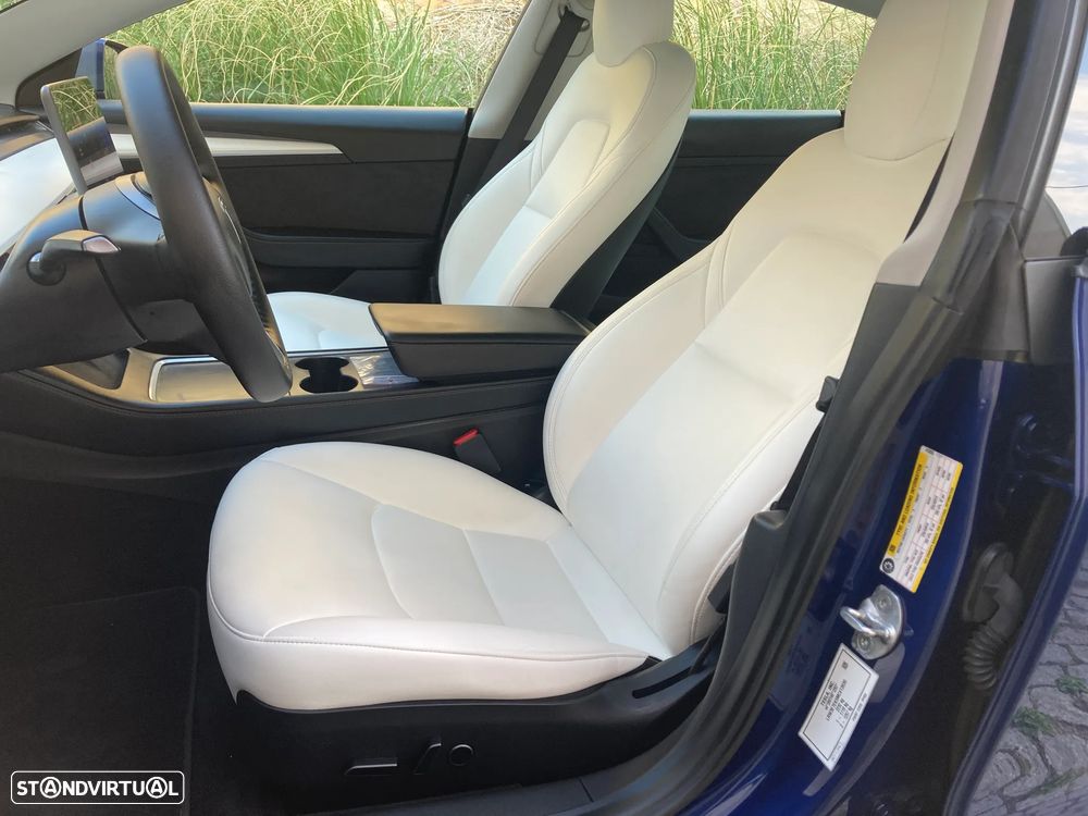 Tesla Model 3 Long Range AWD Dual Motor - 28