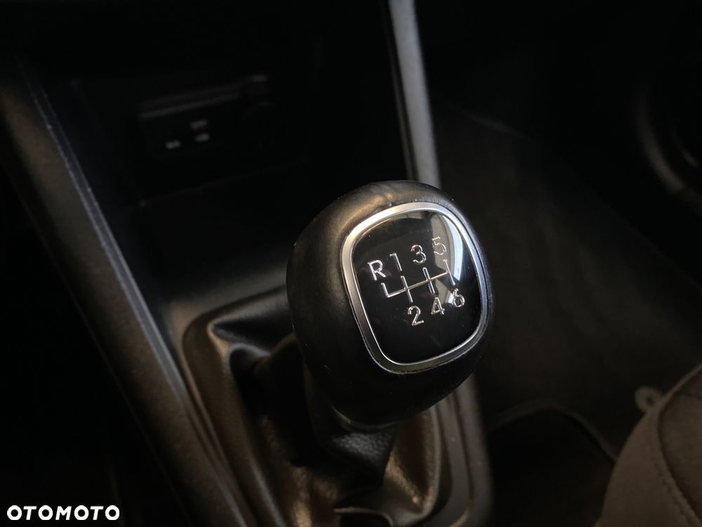 Hyundai ix20 1.6 BlueDrive Comfort - 26