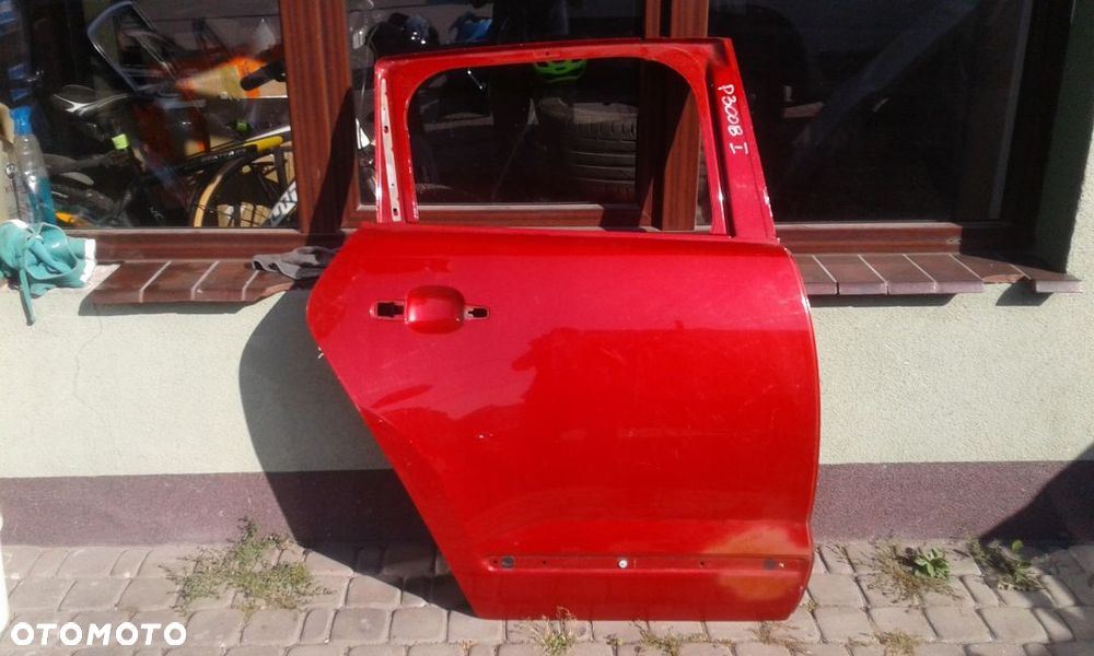 PEUGEOT 3008 TYLNE PRAWE DRZWI - 1