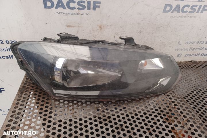 Far dreapta 6R1941016E CU DEFECT Volkswagen VW Polo 5 6R [2009 - 2015 - 2