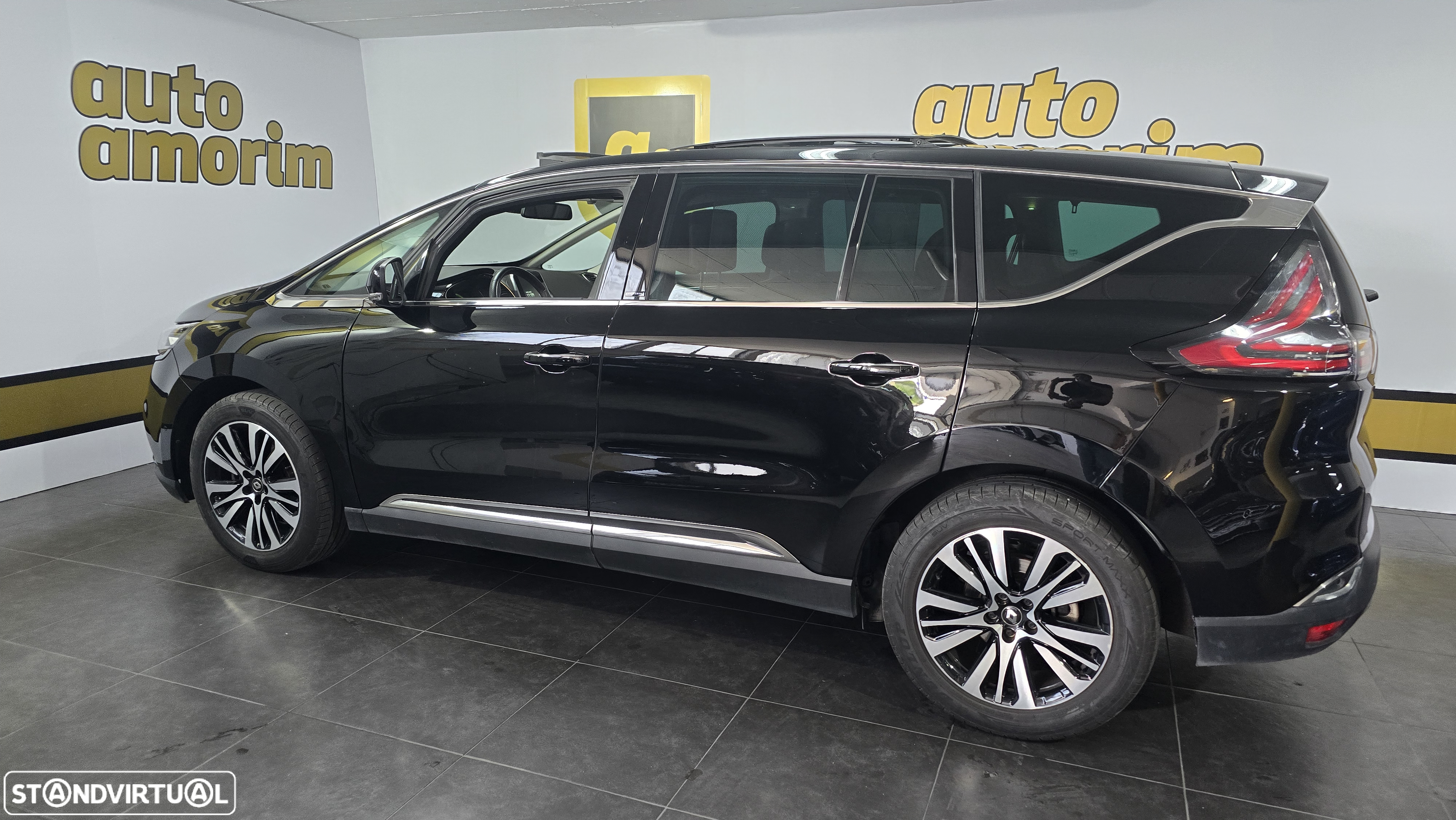 Renault Espace 1.6 dCi Initiale Paris EDC - 10