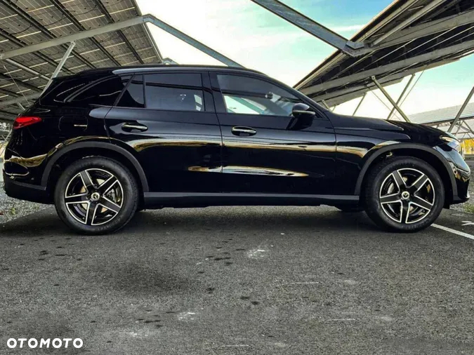 Mercedes-Benz GLC 200 4-Matic - 2