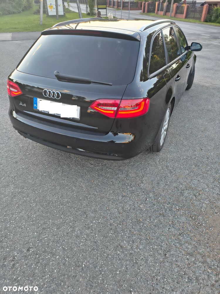 Audi A4 Avant - 9