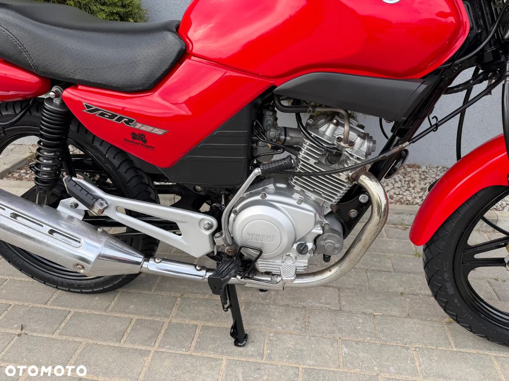 Yamaha YBR - 16