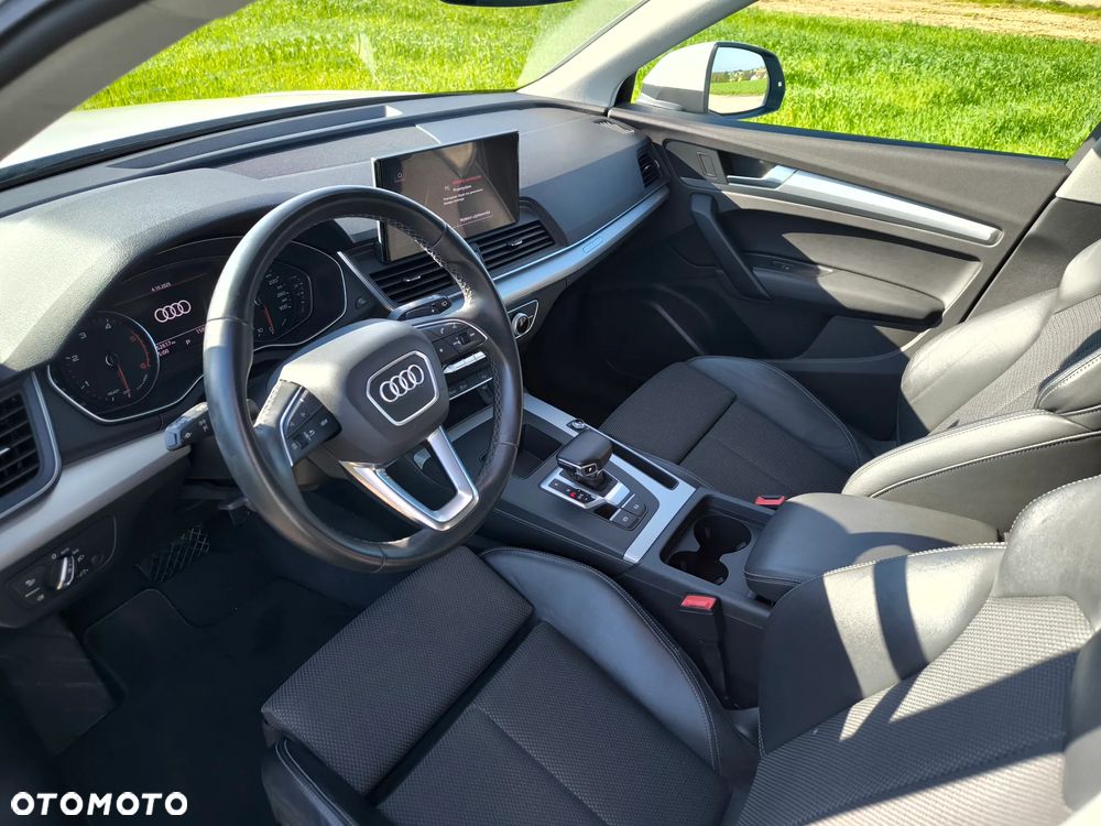 Audi Q5 40 TDI quattro S tronic sport - 9