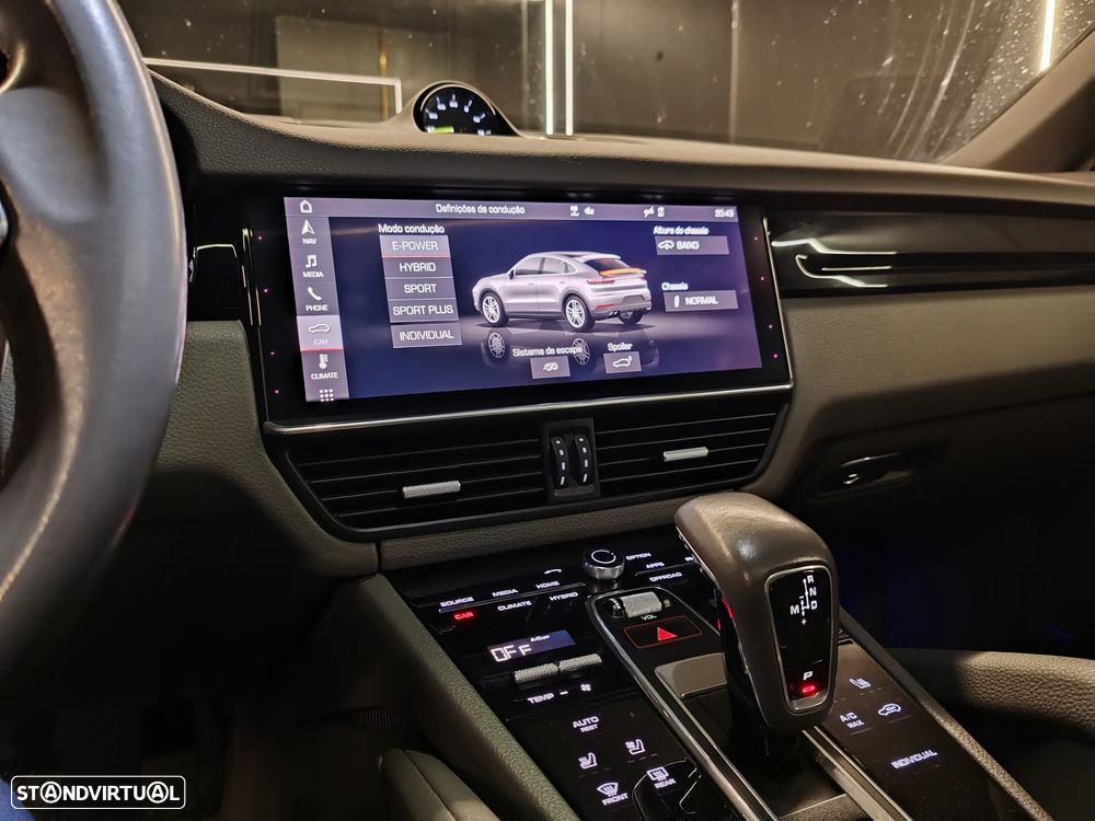 Porsche Cayenne Coupé - 26