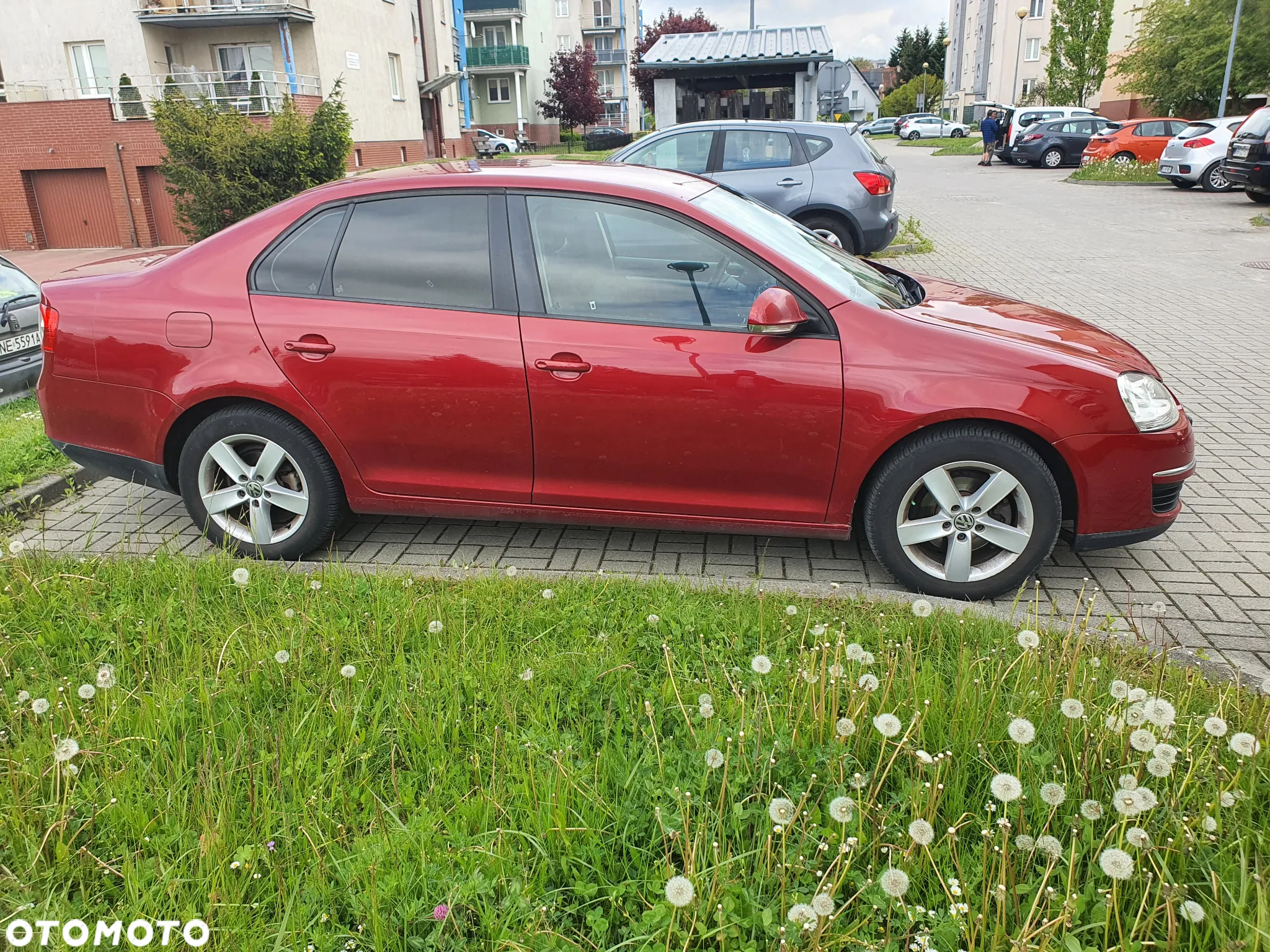 Volkswagen Jetta 1.6 Trendline DSG - 9