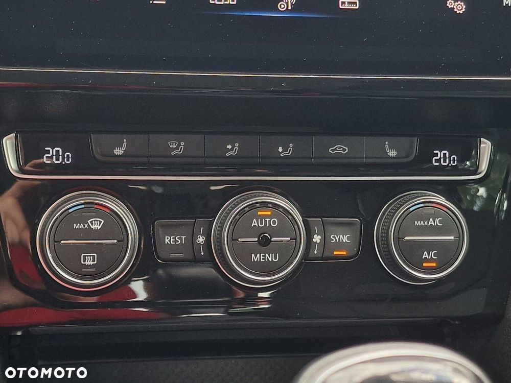 Volkswagen Passat 2.0 TDI EVO Business - 29