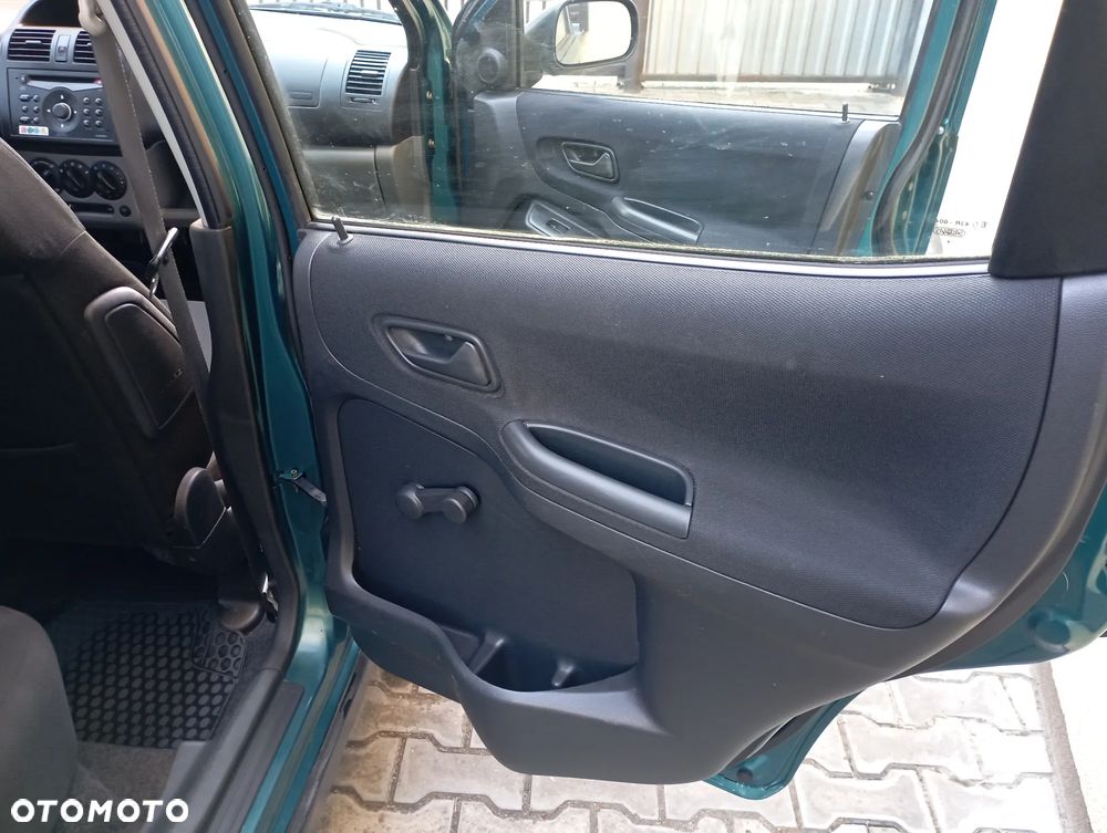 Suzuki Ignis 1.5 Four Grip Club 4 Seasons - 15