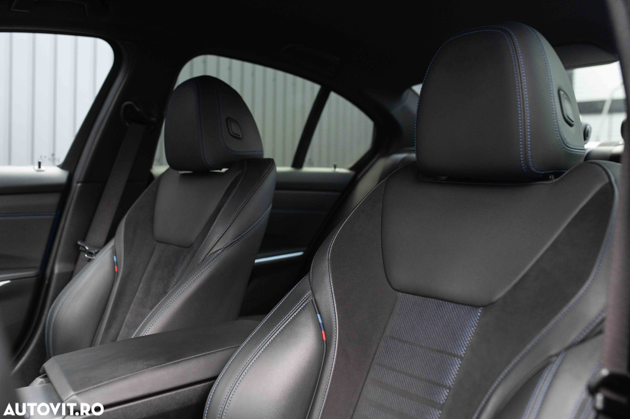 BMW Seria 3 330e Aut. M Sport - 25