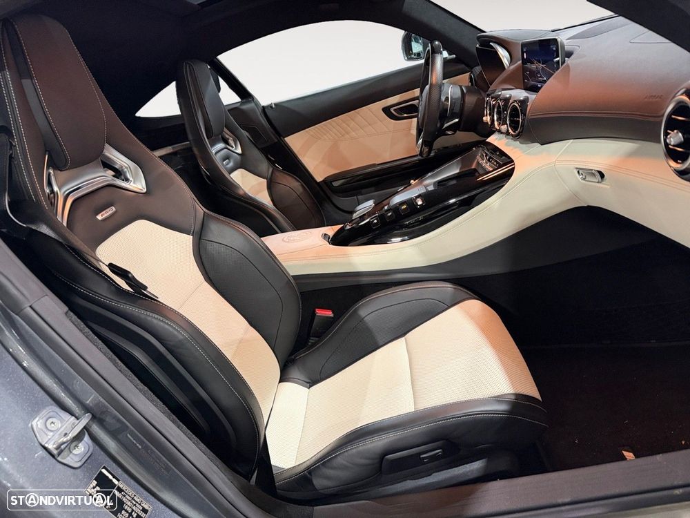 Mercedes-Benz AMG GT C - 15