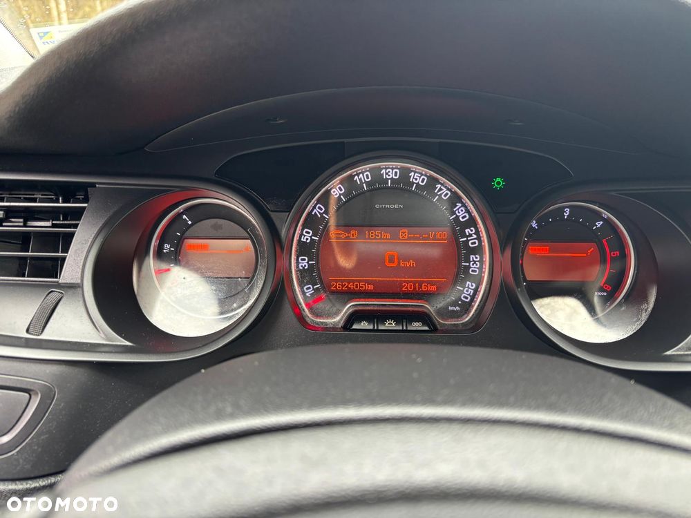 Citroën C5 2.0 HDi Confort - 6
