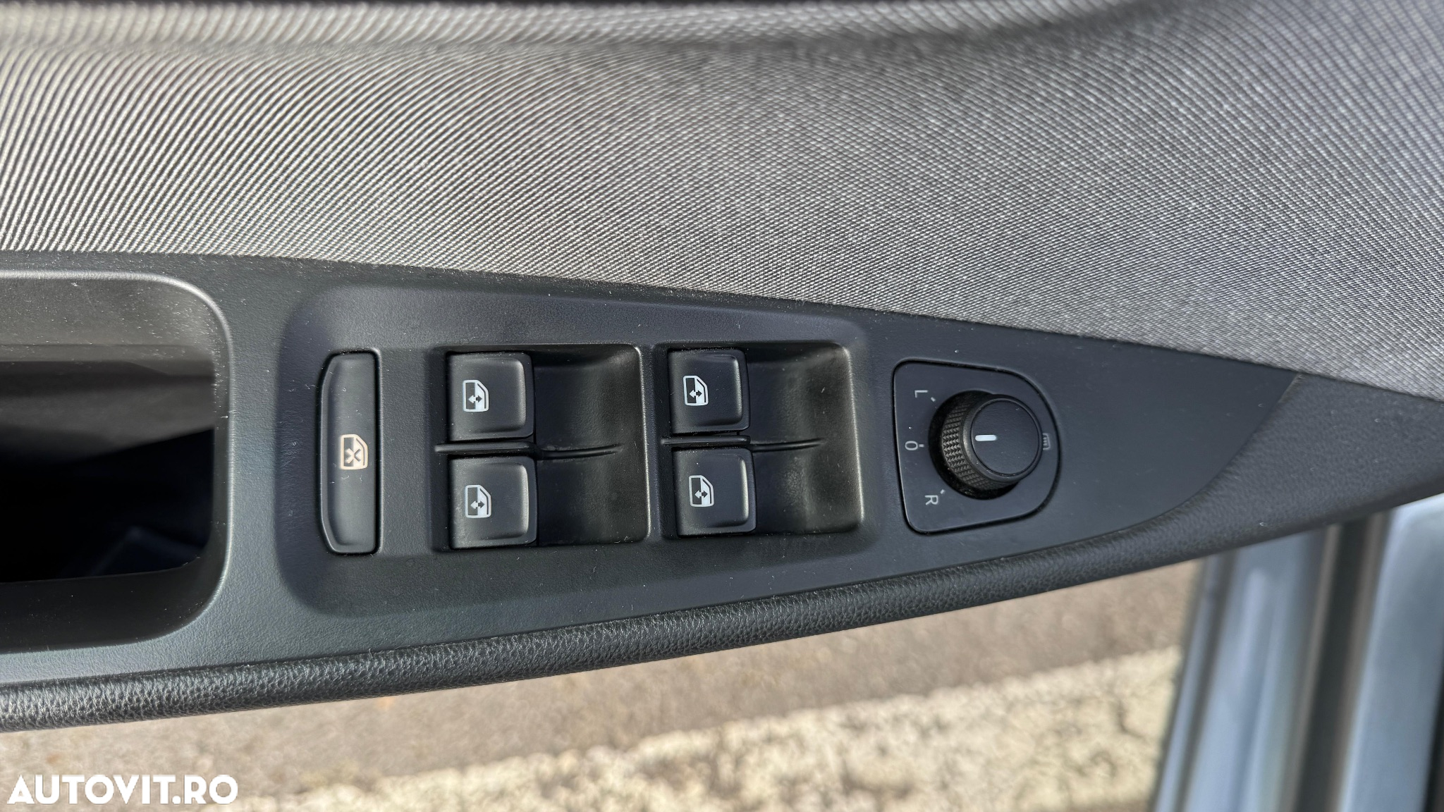 Seat Leon 1.6 TDI DSG7 Style - 7