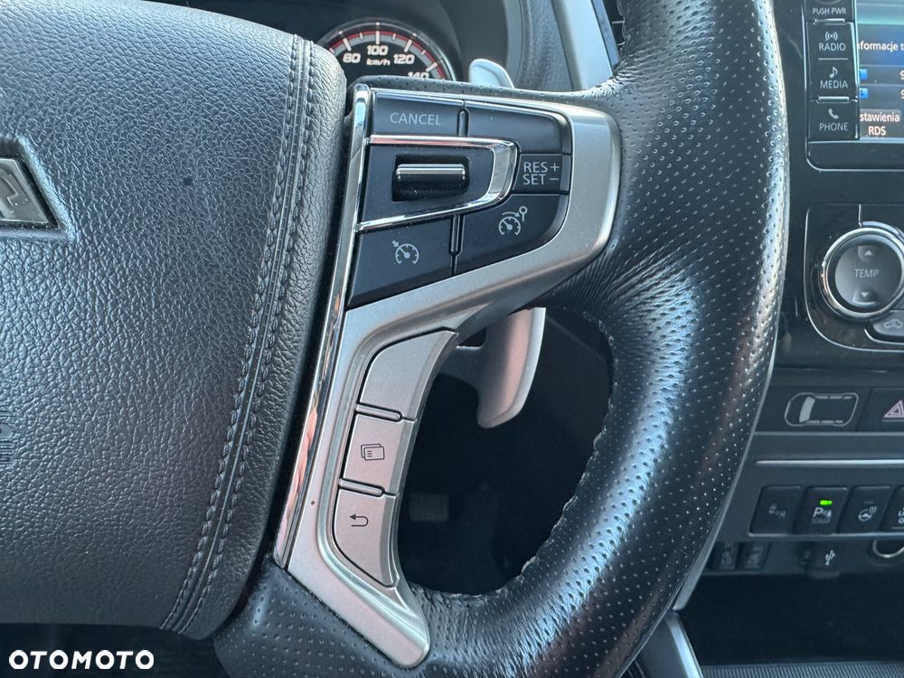 Mitsubishi L200 2.2 d DC Instyle Plus - 30