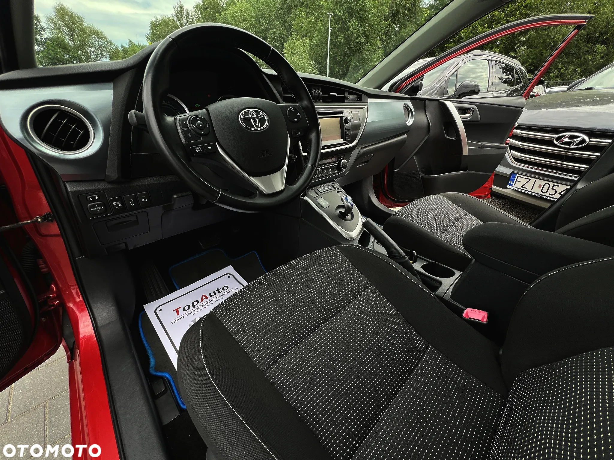 Toyota Auris 1.8 HSD Prestige NAVI - 21