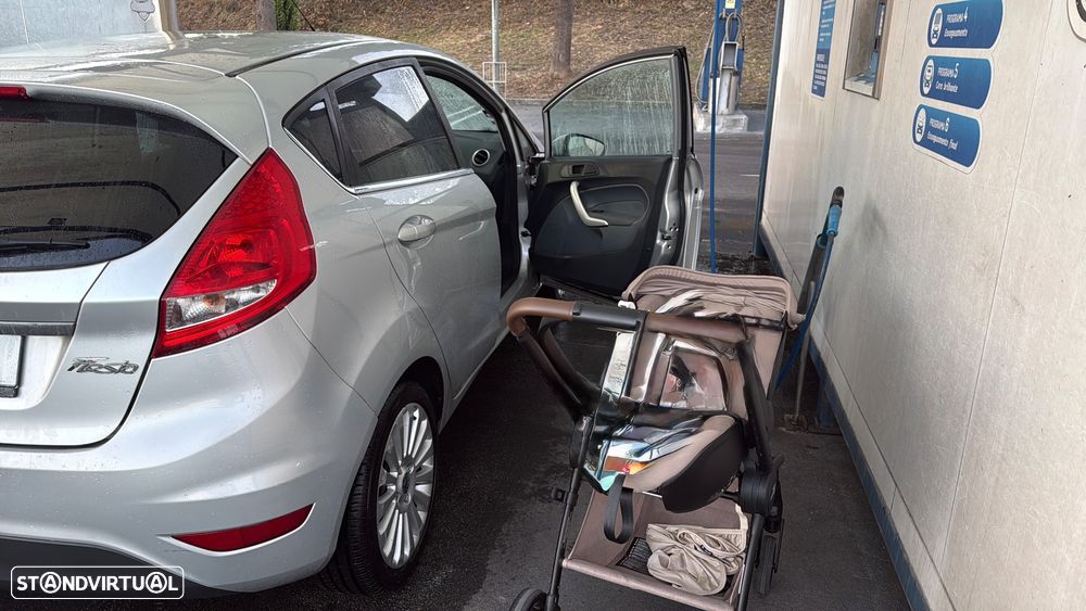 Ford Fiesta 1.25 Titanium - 9