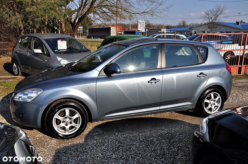 Kia Ceed Cee'd 2.0 Optimum - 9