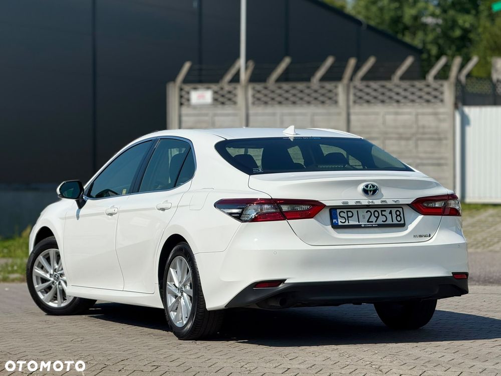 Toyota Camry 2.5 Hybrid Comfort CVT - 5