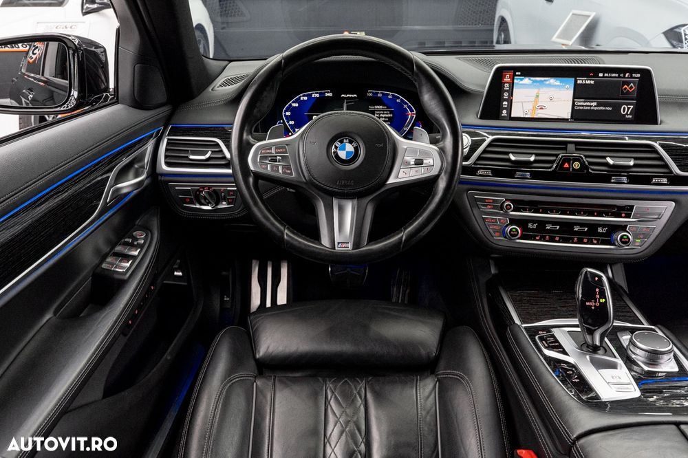 BMW Seria 7 730d MHEV - 11