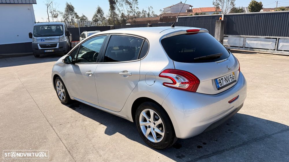 Peugeot 208 1.4 HDi Active - 7