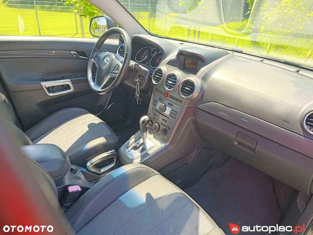 Opel Antara 3.2 V6 4x4 Navi - 14