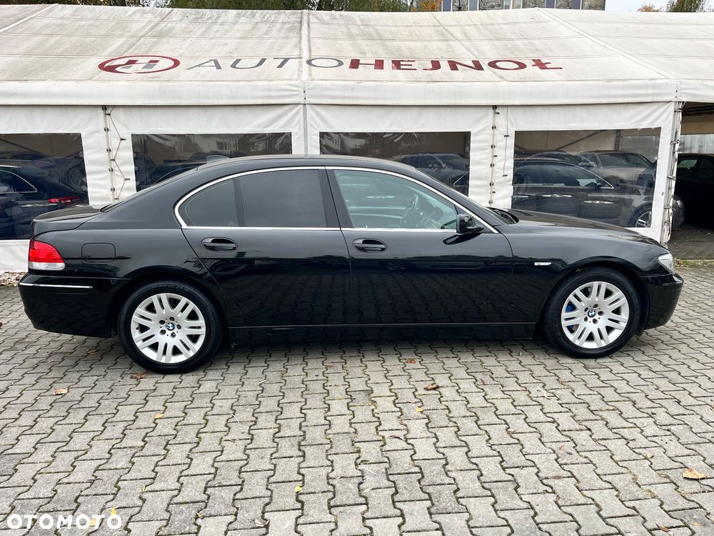 BMW Seria 7 740i - 23