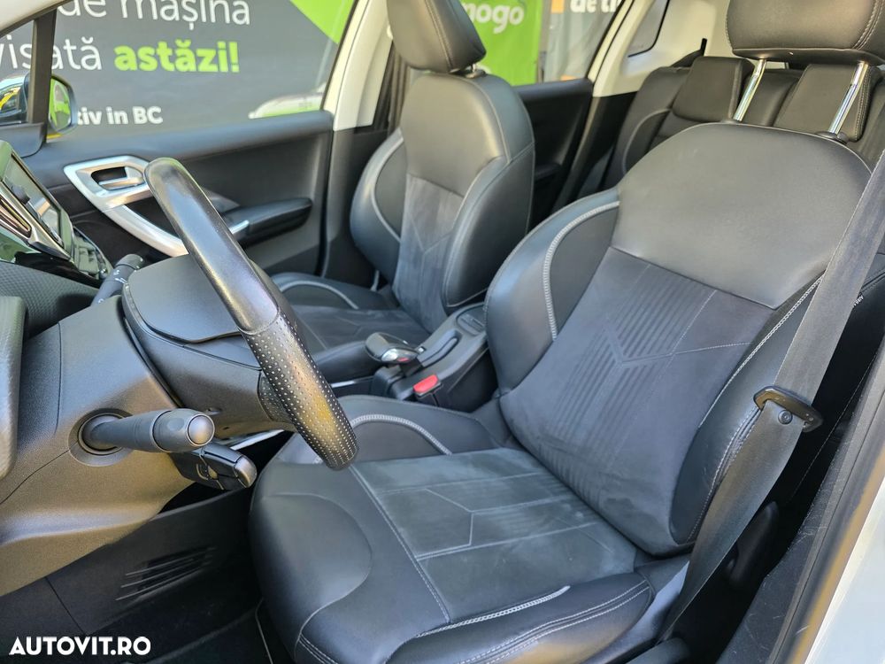 Peugeot 2008 PureTech 110 Stop&Start Crossway - 9