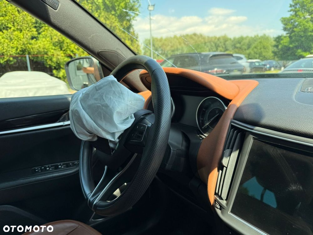 Maserati Levante S Q4 - 14