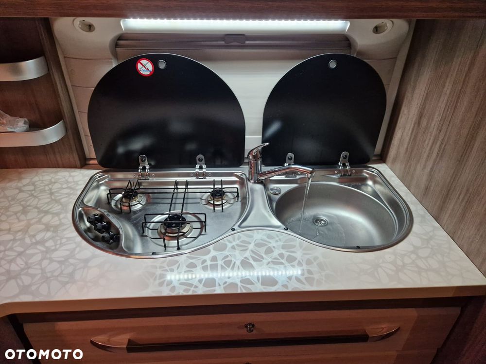 Hobby De Luxe  560 - 11