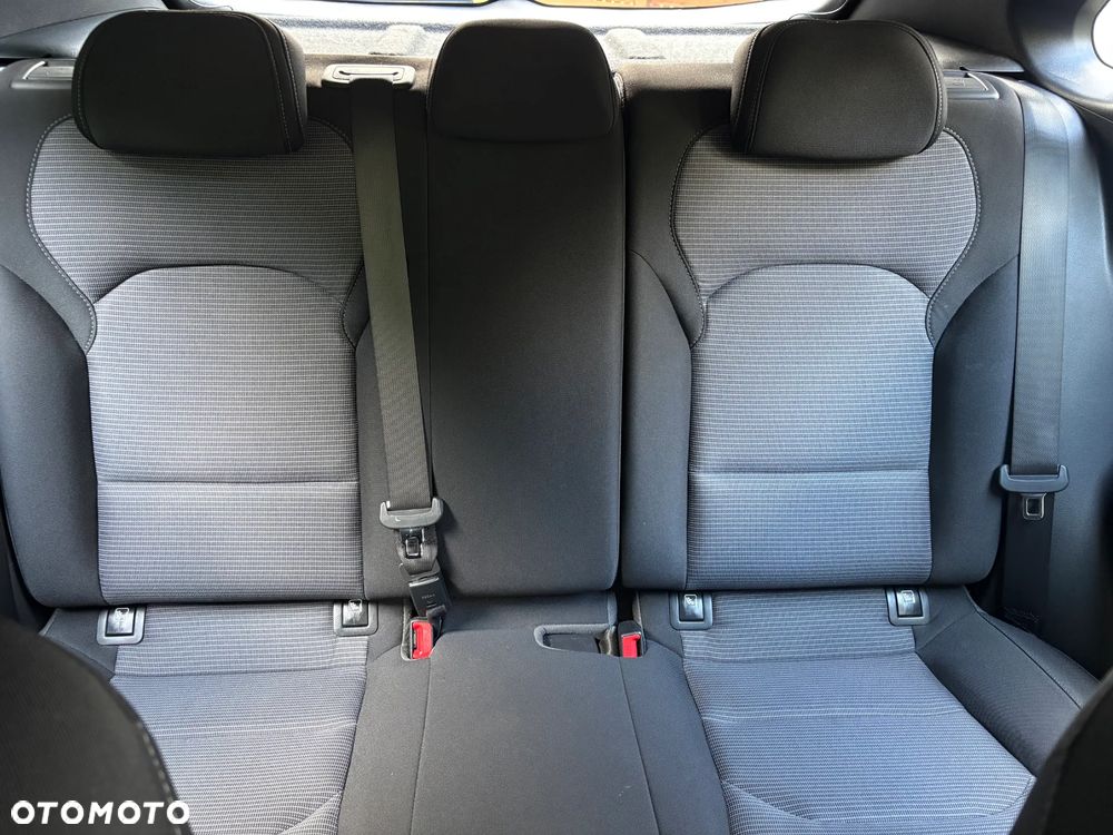 Hyundai i30 1.5 DPI Modern - 27