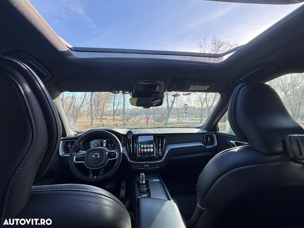 Volvo XC 60 T8 Twin Engine AWD R-Design - 9