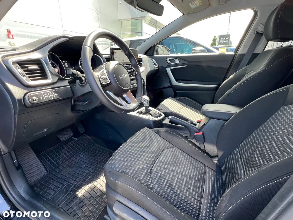 Kia XCeed 1.5 T-GDI M DCT - 14