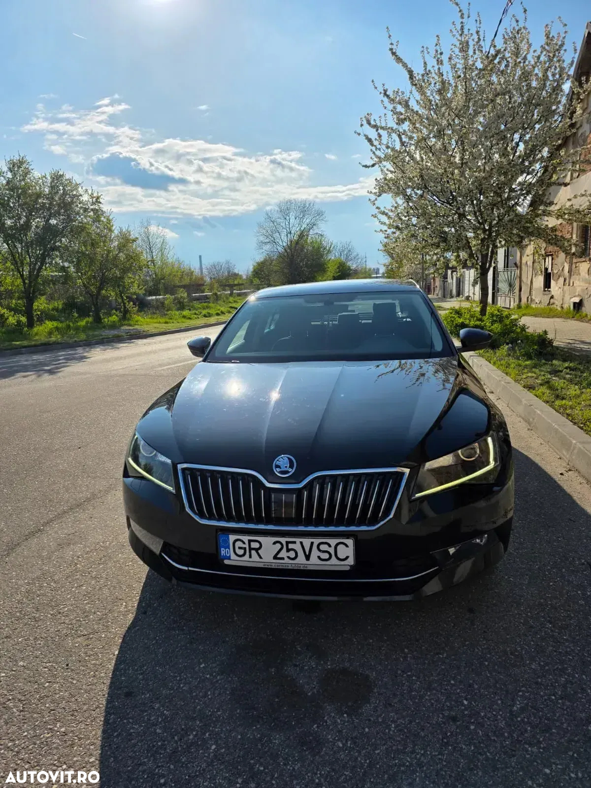 Skoda Superb 2.0 TDI DSG Active - 4