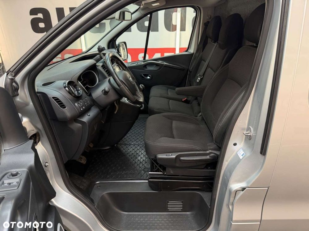 Opel VIVARO - 15